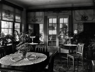 Lake Breakfast Porch, Interior, East End