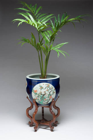 Chinese, Jardinière with Stand, circa 1700, Full View, from Front, with plant